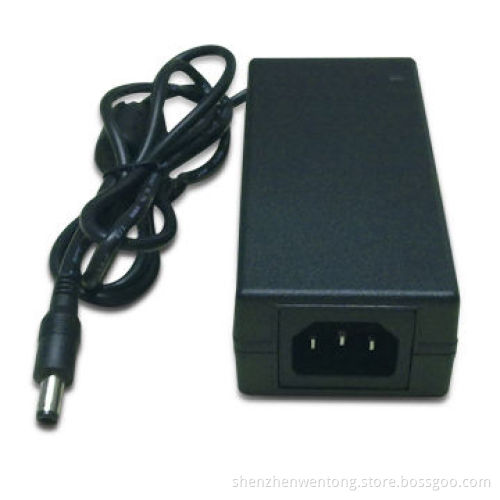 AC/DC Adapter for Notebooks, with 60W Output Power, Measures 120 x 53 x 32mm